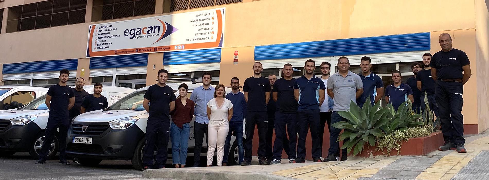 Fachada de Egacan en Santa Cruz de Tenerife