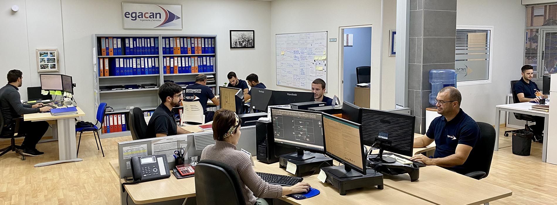 Zona de trabajo de las oficinas de Egacan